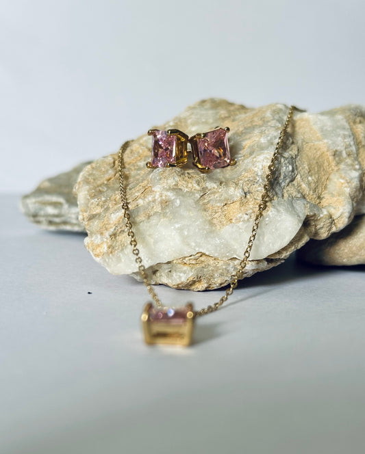 Conjunto dourado com pingente rosa Colar e Brincos