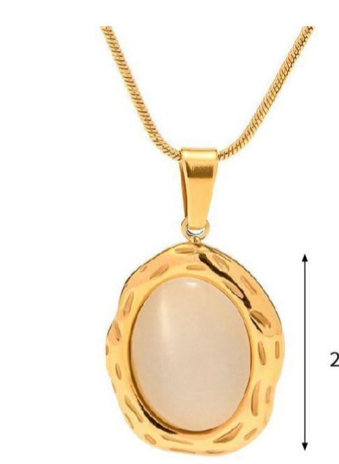 Colar Dourado Com Malha Grossa Com Pingente