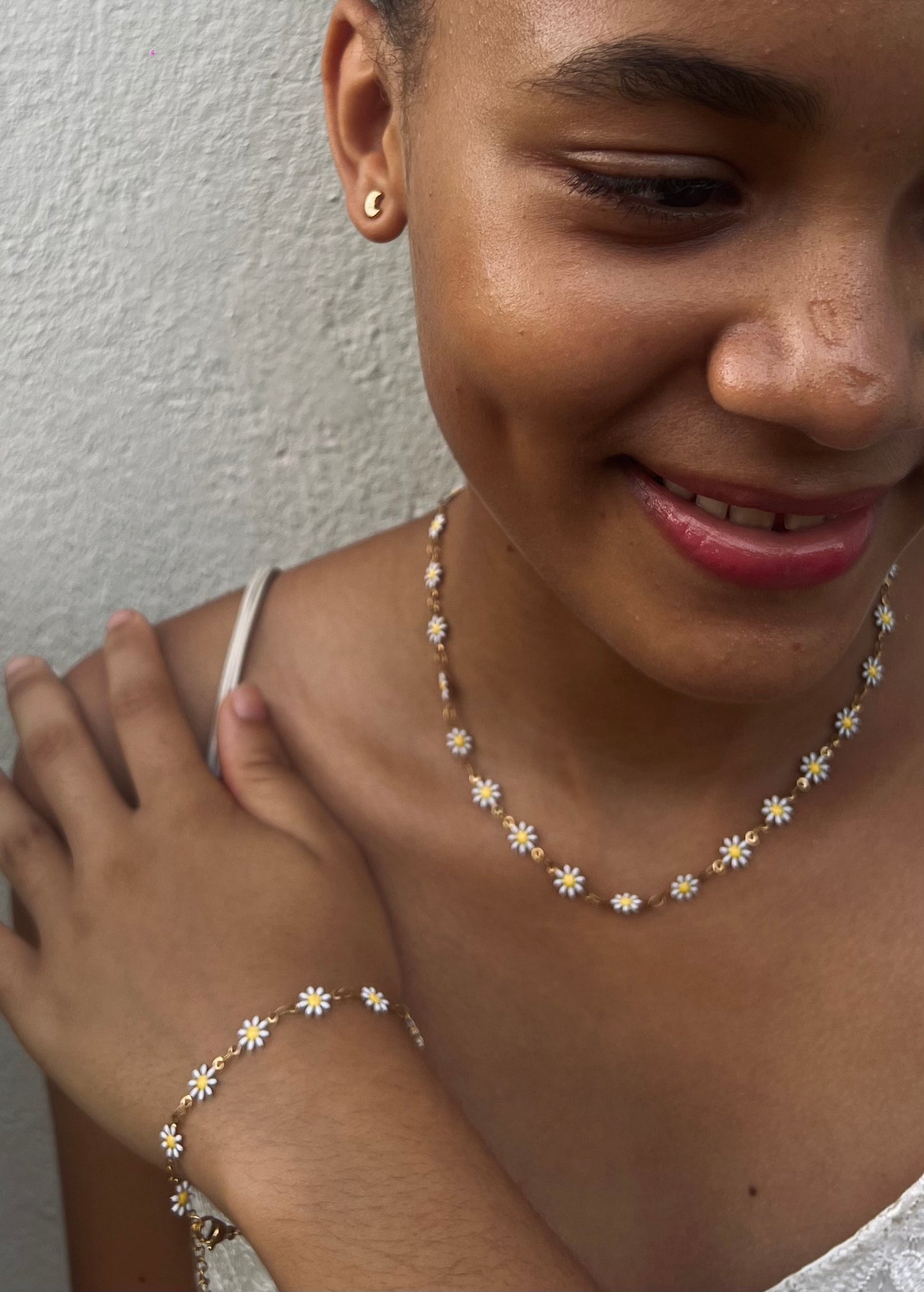 Conjunto Dourado Floral Colar E Bracelete