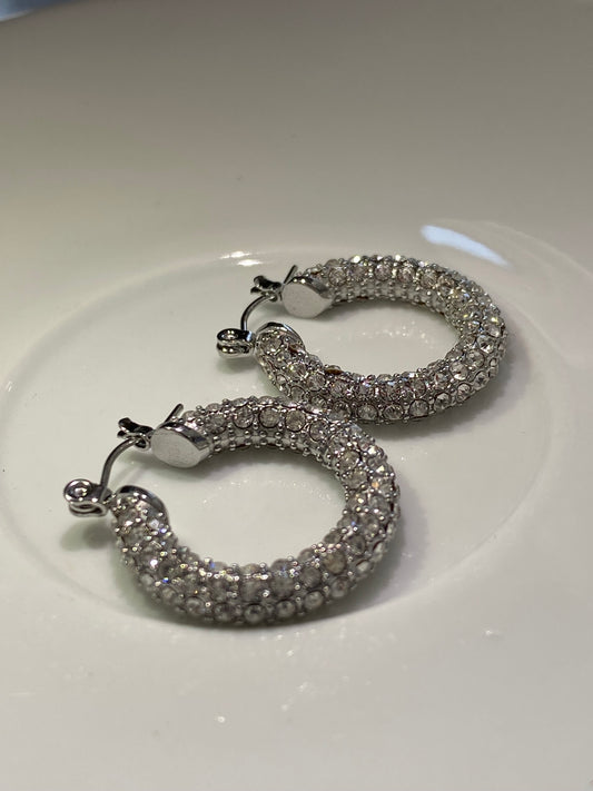 Brincos Argola Com Zircônia