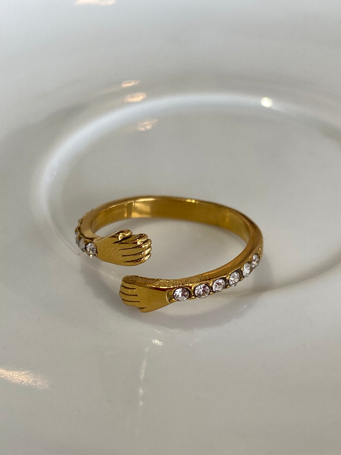 Anel Cravejado Com Zircônia