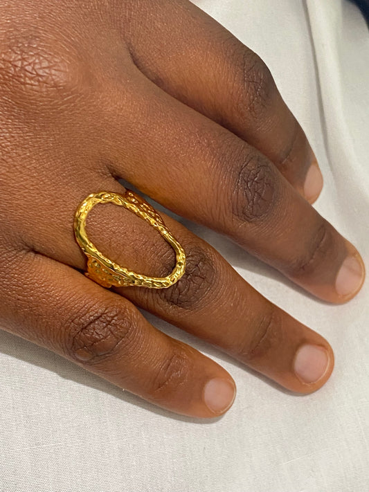 Anel Oval Geométrico