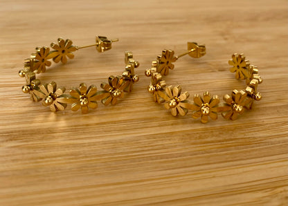 Brincos Argola Floral