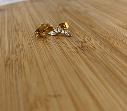 Brincos Minimalista Com Zircônia